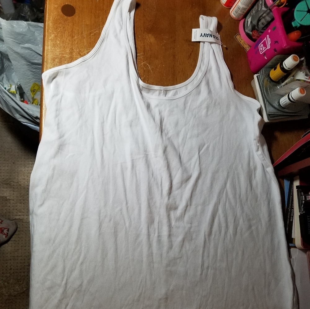 Old Navy White Ribbed Tank 3X